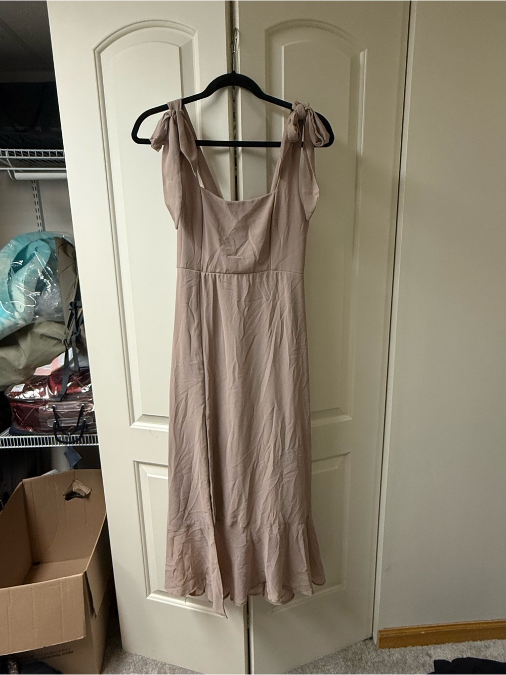 Tie-Shoulder Midi Dress in Blush